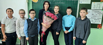 Глава района Борис Саломатин поздравил педагогов района с профессиональным праздником