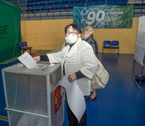 Около 200 тысяч жителей Югры приняли участие в предварительном голосовании